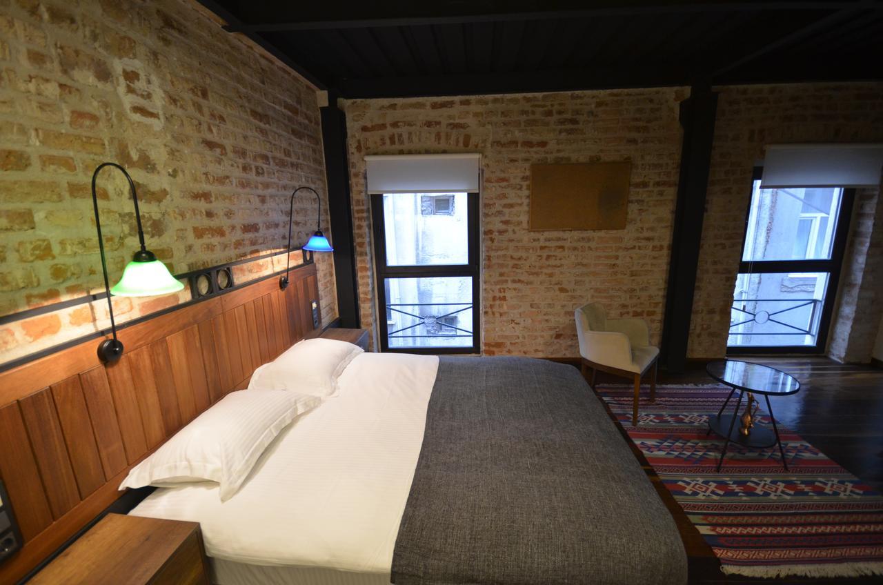 Uenver Galata Apart Стамбул Экстерьер фото