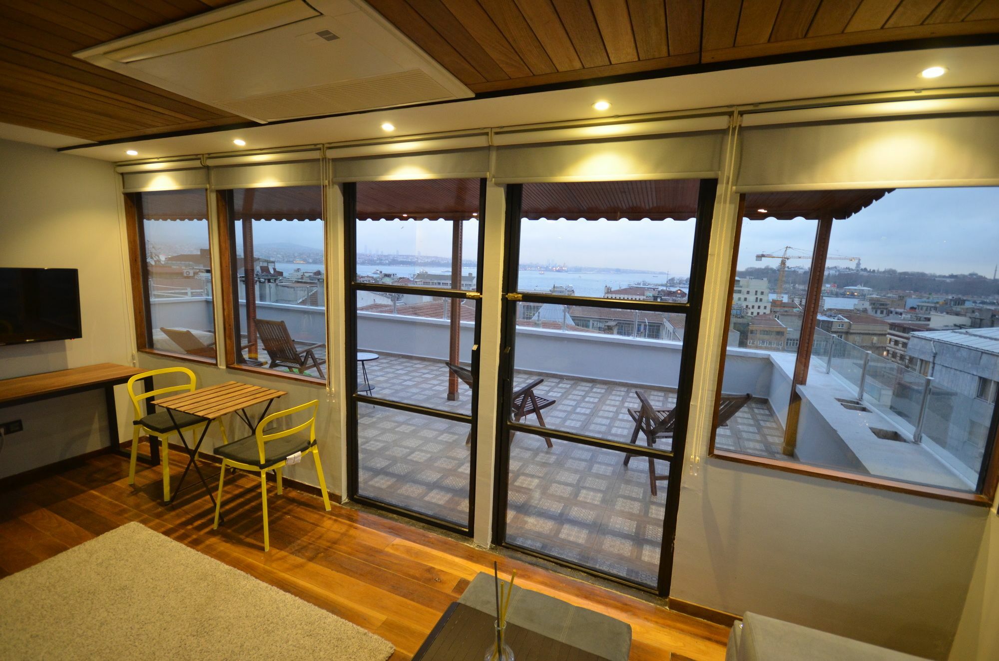 Uenver Galata Apart Стамбул Экстерьер фото